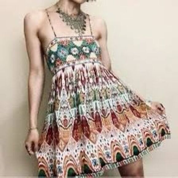 Zara Womens Embroidered mini Dress Sz L Lined Boho Hippie - Picture 1 of 11
